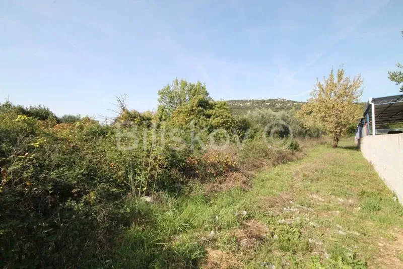 Land Kaštel Štafilić – 3