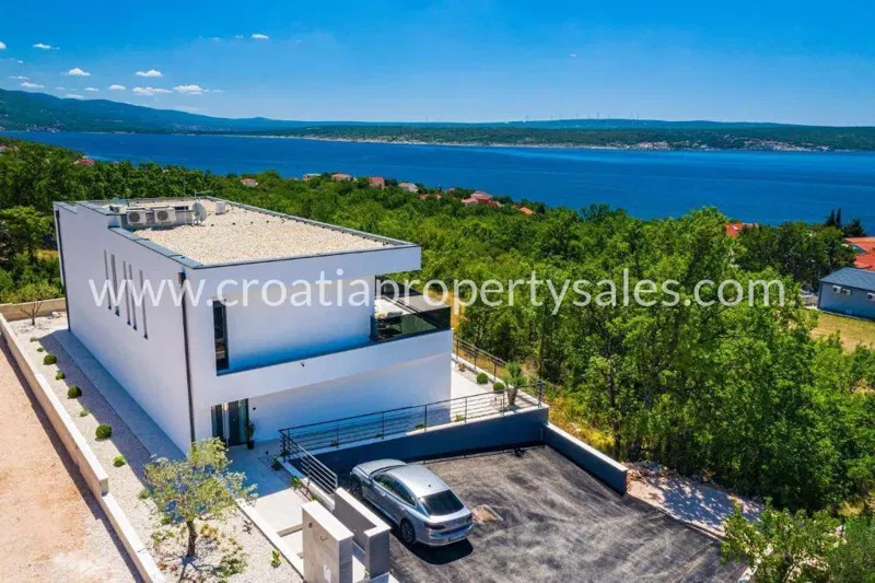 Zadar, villa for sale, 1.500.000 € – 2