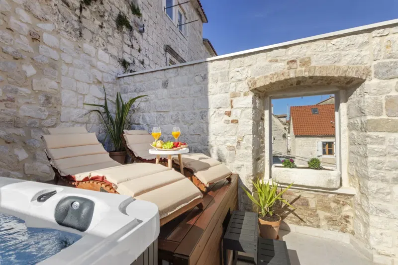Dom Trogir – 2