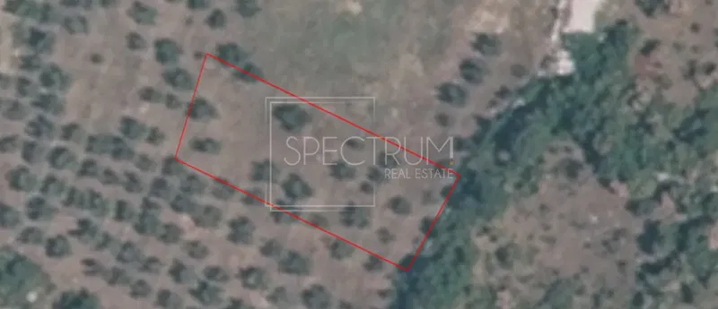 Zona di Buie, terreno edificabile in posizione tranquilla – 2