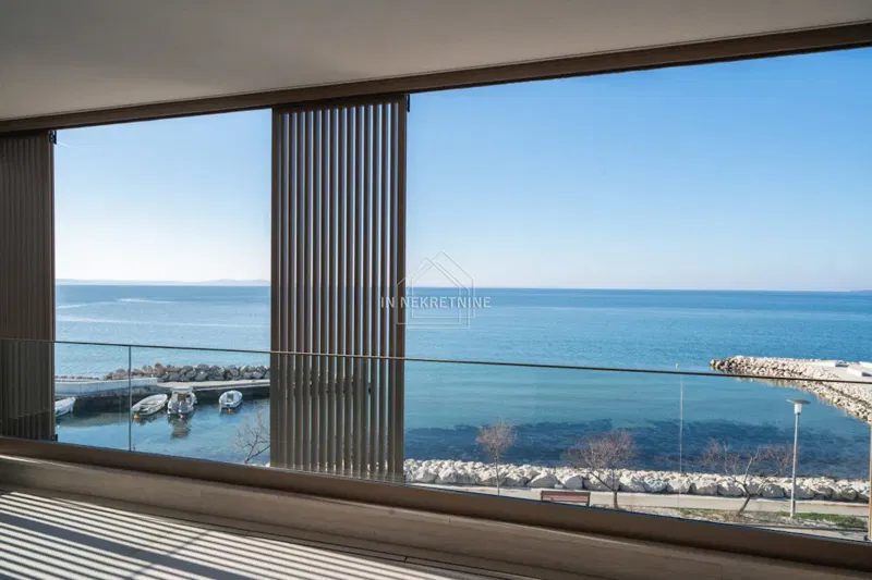 ZATON (Zadar) – Modern Apartment 102.56 m², FIRST ROW TO THE SEA! – 2