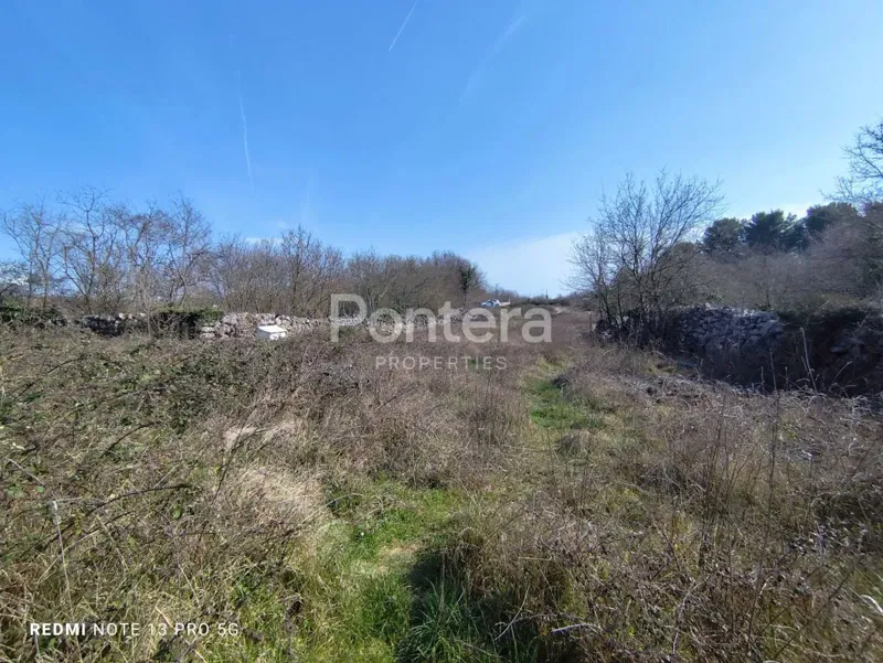 Terreno Nenadići, Krk, 1.000m2 – 3