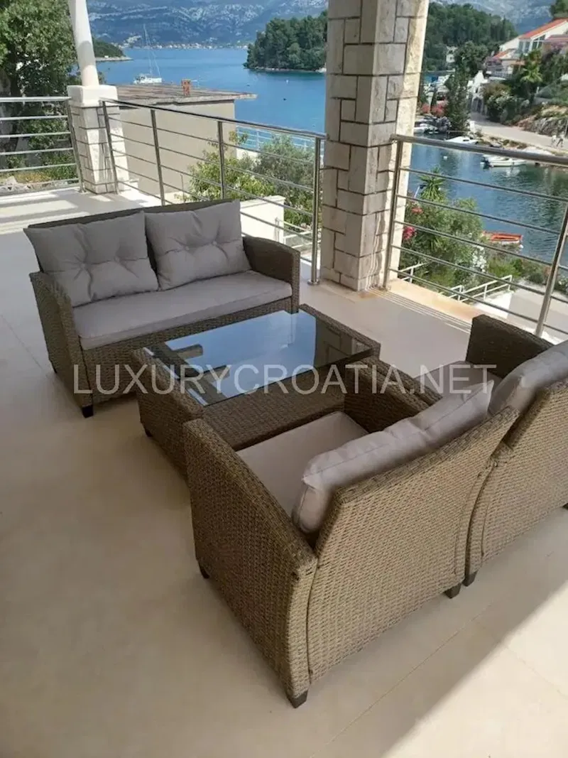 Croatia Korcula island seafront pool Villa for sale – 3