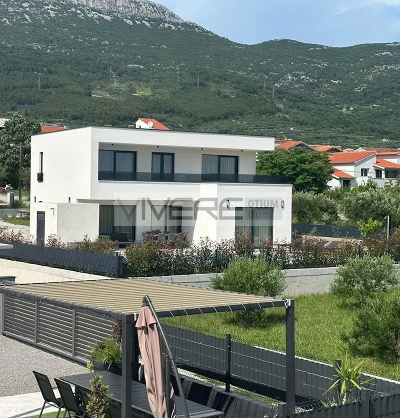 Vonzó modern villa a kortárs életstílushoz – 2