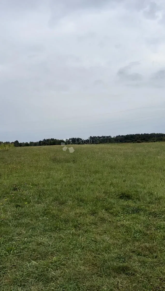 Teren budowlany Debelo Brdo I, Gospić - Okolica, 4.035m2 – 3