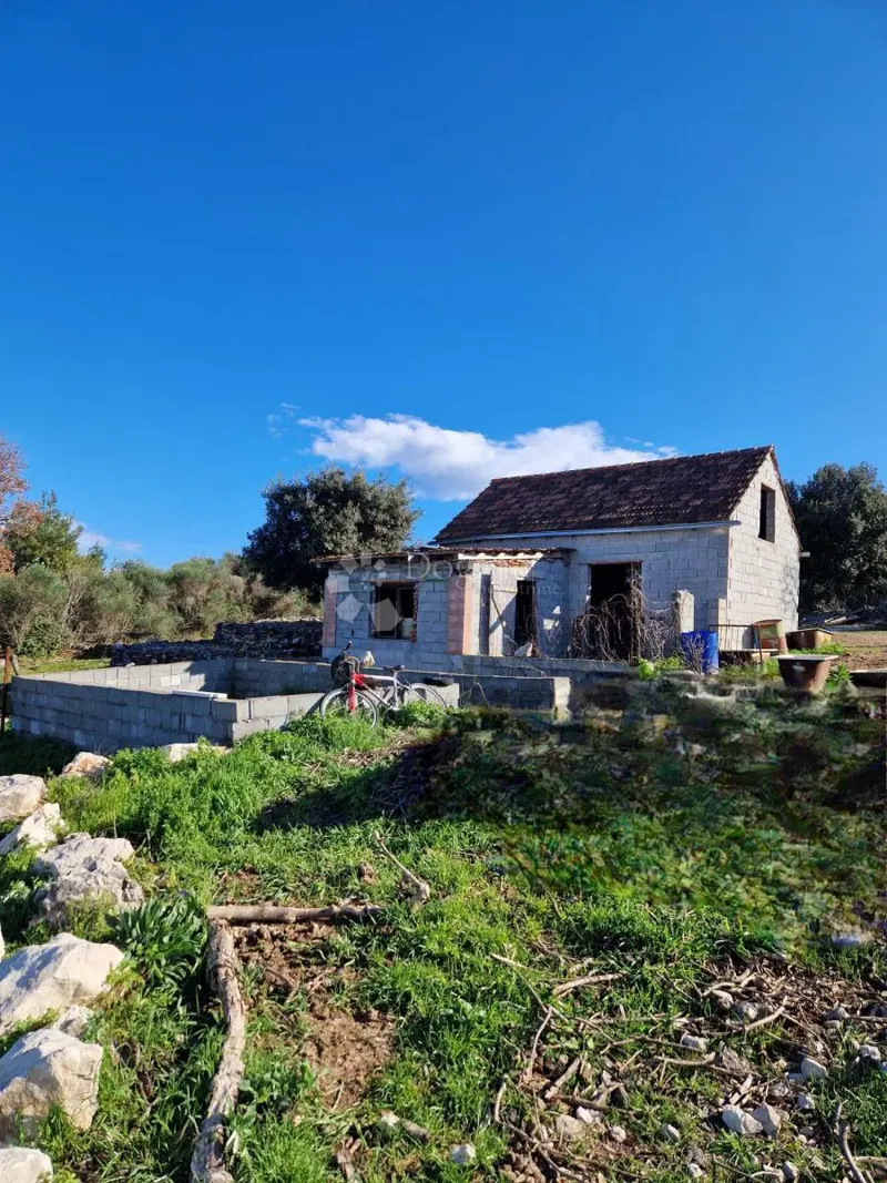 Mezőgazdasági terület Donji Humac, Nerežišća, 10.600m2 – 2