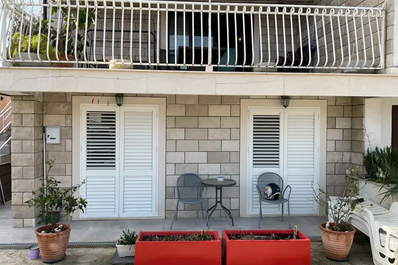 Casa bifamiliare con vista mare – 3