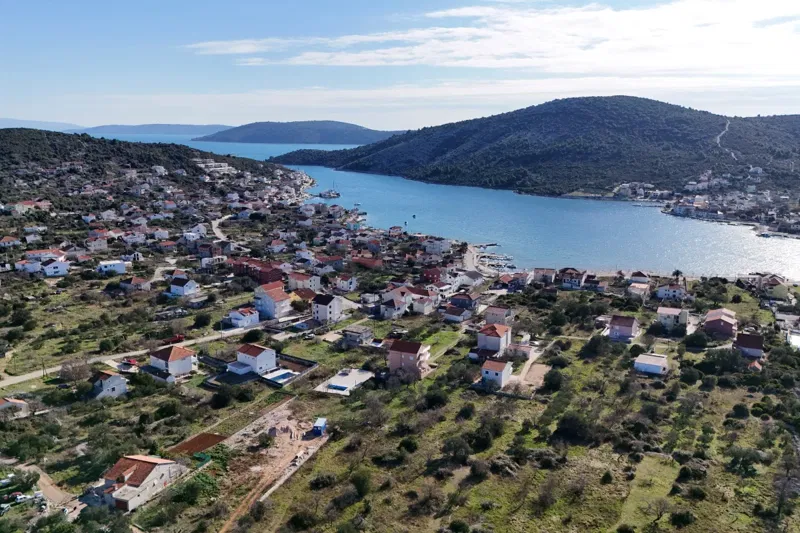 Terreno edificabile con vista mare – 2