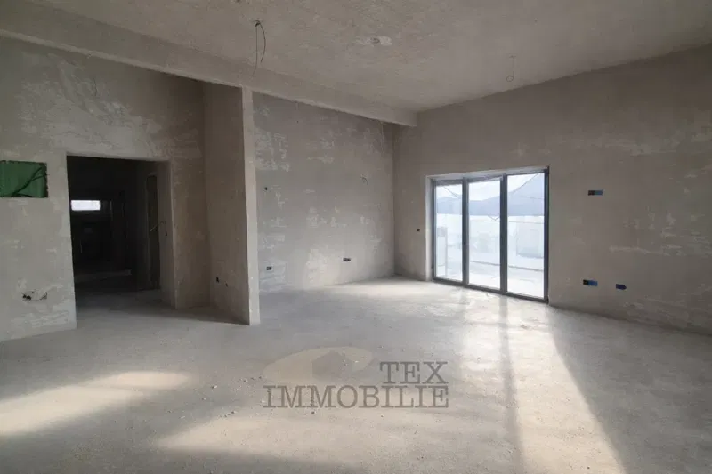 Poreč surroundings, an apartment with three bedrooms, 1 km from the sea – 2