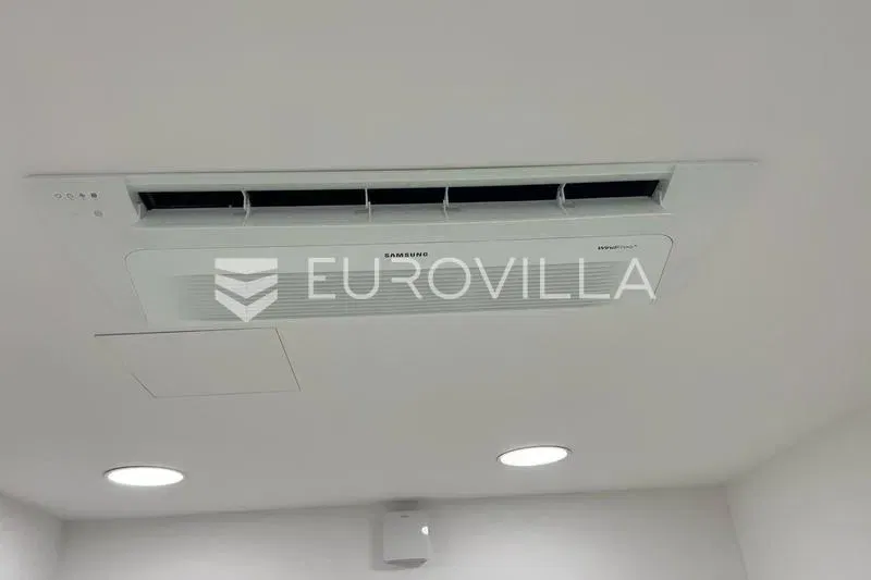 Immobile commerciale Pula – 2