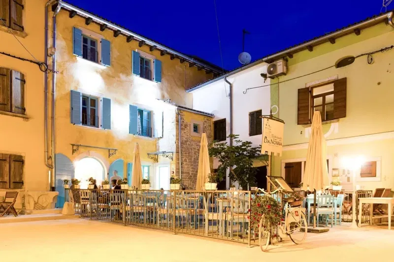 ISTRIA, PULA, FAŽANA - Ładny mini hotel 100 m od morza!