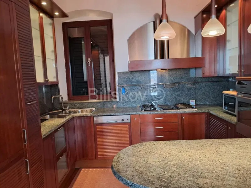 Marjan Split long-term rental parking – 3