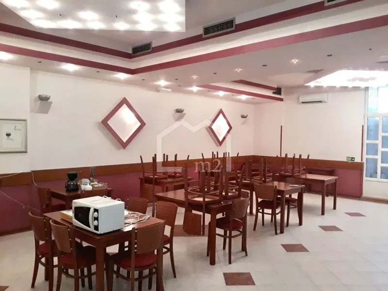 Üzlethelyiség Okrug Gornji – 3