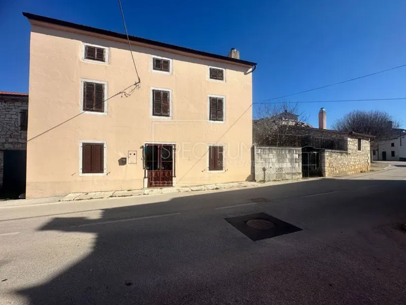Ház Sveti Lovreč Pazenatički – 2
