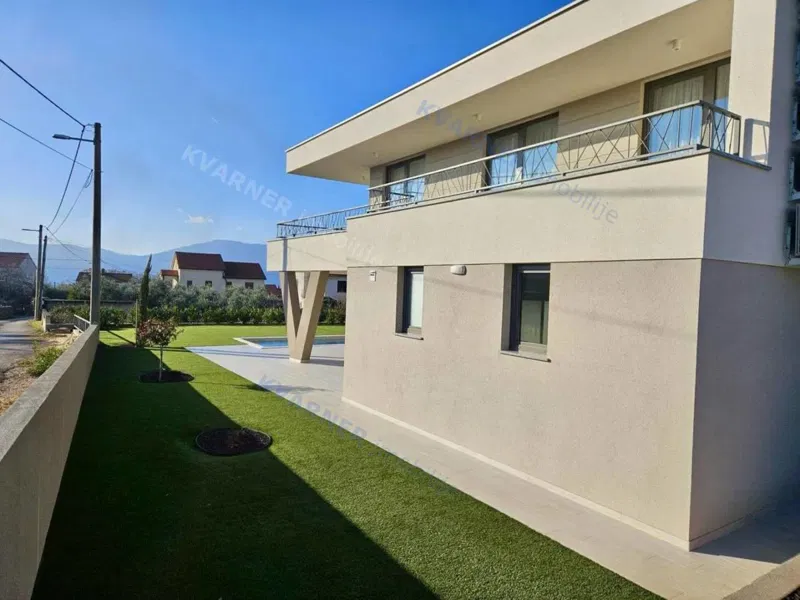 Casa Krk, 212m2 – 3