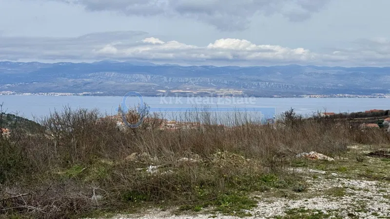VRBNIK - VELIKO GRAĐEVINSKO ZEMLJIŠTE – 3