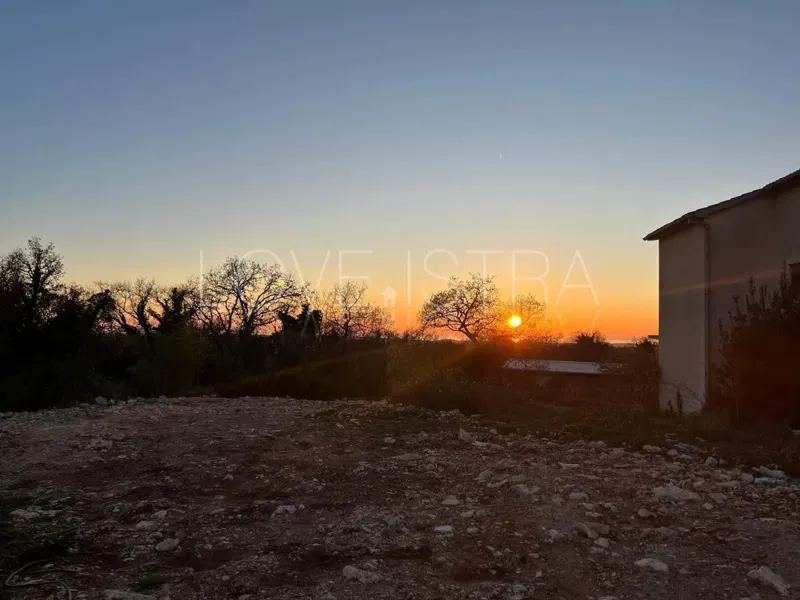 Land Sveti Lovreč Pazenatički – 3