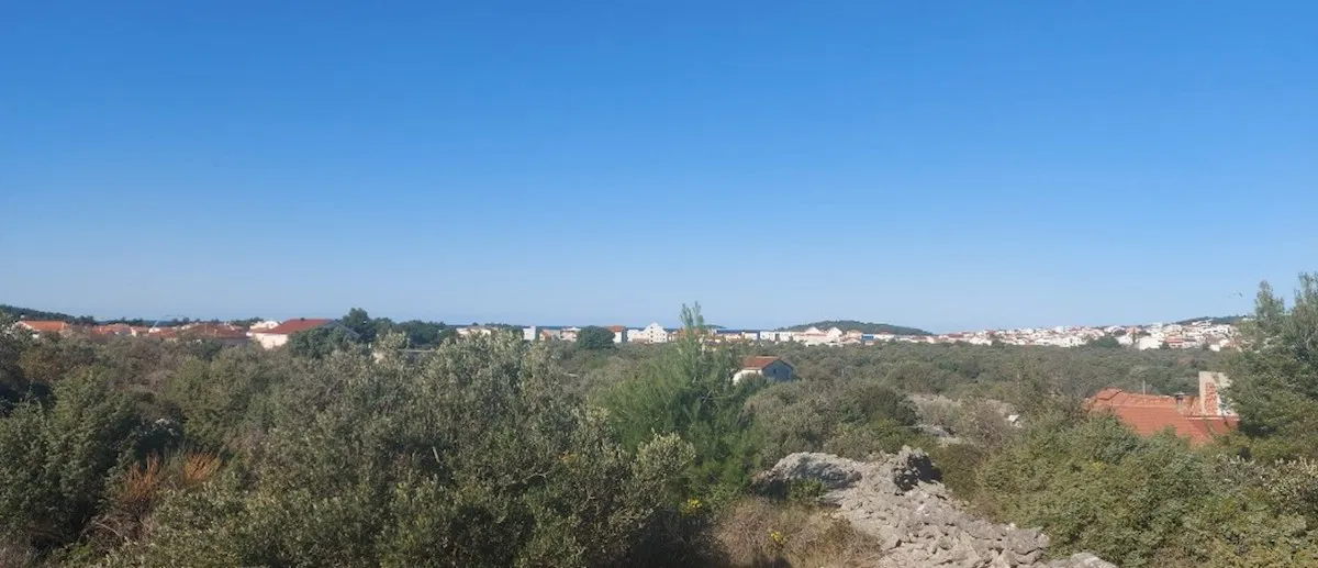 Rogoznica, građevinsko zemljište