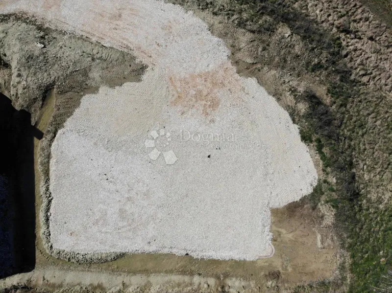 Земля под застройку Novaki Pazinski, Cerovlje, 733m2 – 2