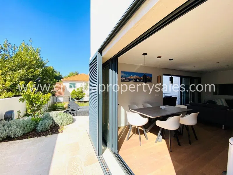 Brac, apartment for sale, 490.000 € – 3