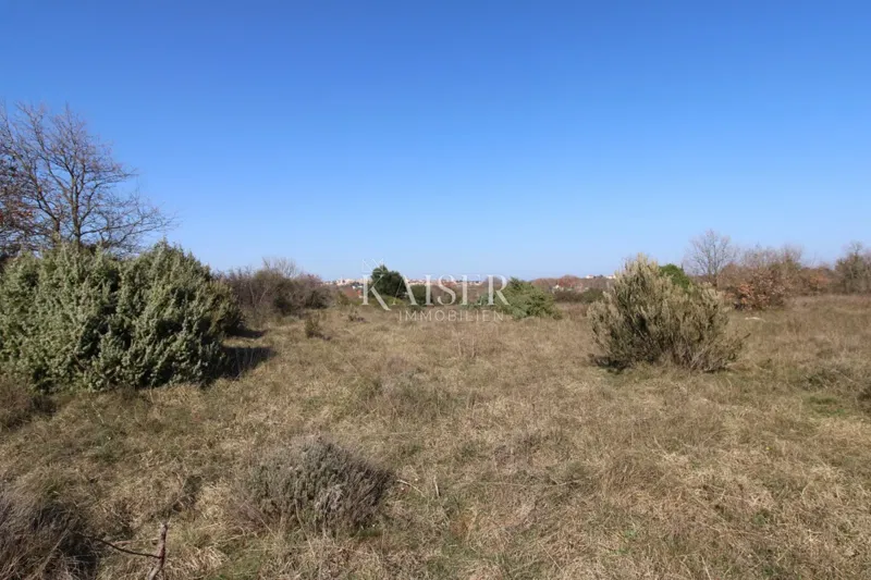 Istria, Medulin - agricultural land 618m2 near the construction zone – 2