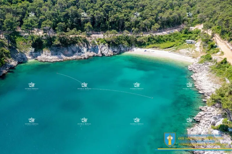 Istria, Labin, Skitača, sale of a villa with a pool, sea view. – 3