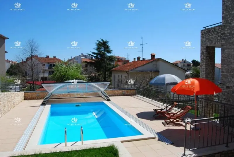 Istria, Pula, sale of a stone adapted house with a pool, center, opportunity, tourist rental. – 3