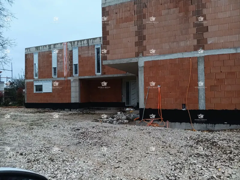 Istria, Ližnjan, Duplex villa 168m2 with swimming pool and sea view. – 2