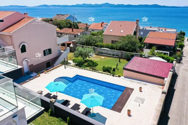 Dalmazia, Zadar, vendita di un edificio residenziale, appartamenti di lusso, villa, aparthotel. – 2