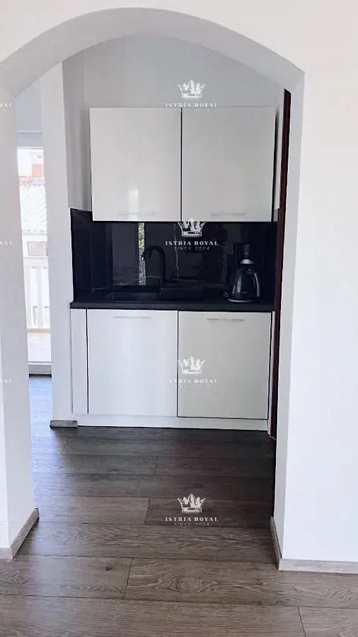 Istria, Medulin, casa con cinque appartamenti. – 3