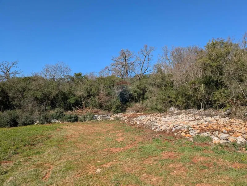 Terreno non edificabile Rovinj, 7.400m2 – 2