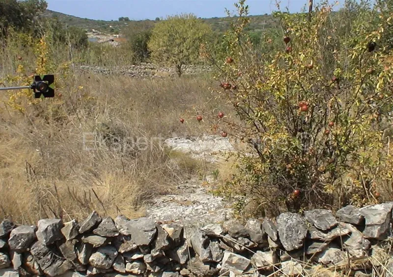 Telek Drvenik Mali – 3