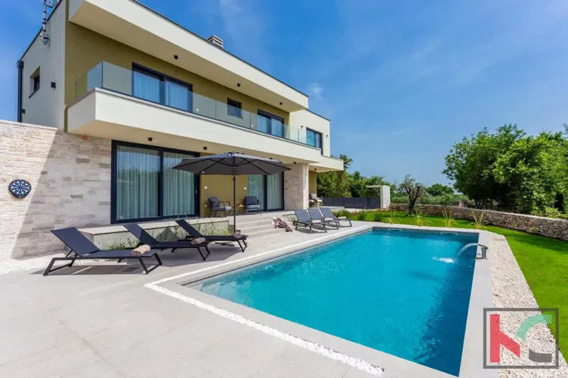 ISTRA, SMOLJANCI, САМОСТОЯЩИЙ ДОМ С БАСЕЙНОМ И УХОЖЕННЫМ УЧАСТКОМ #ПРОДАЖА – 2