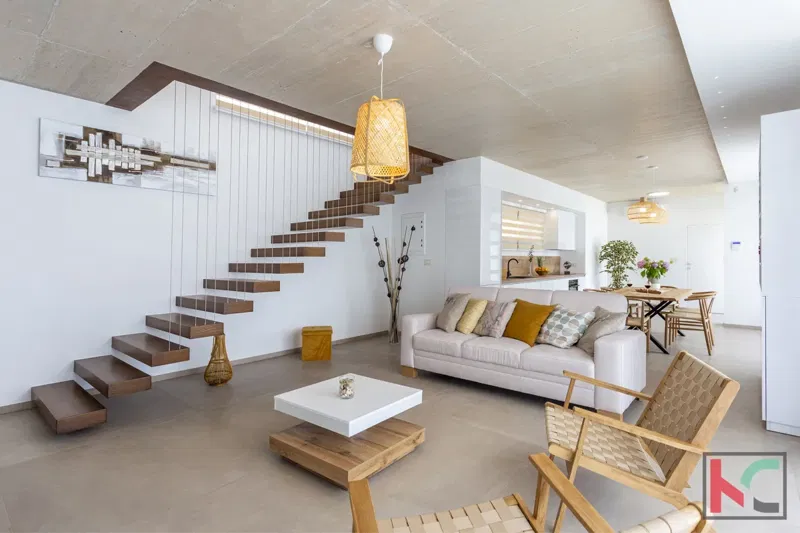 ISTRA, SMOLJANCI, САМОСТОЯЩИЙ ДОМ С БАСЕЙНОМ И УХОЖЕННЫМ УЧАСТКОМ #ПРОДАЖА – 3