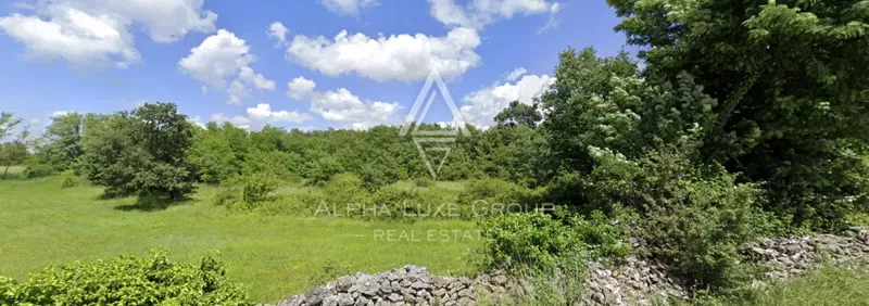 Višnjan, Istria – Building plots for sale – 2