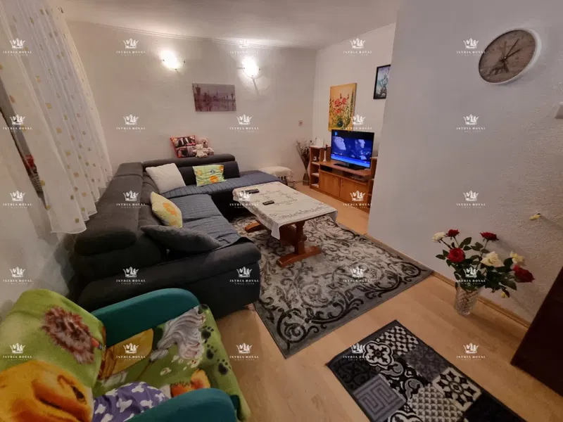 Istra, Umag, vendita di una doppia casa con vista mare, investimento, appartamenti. – 3