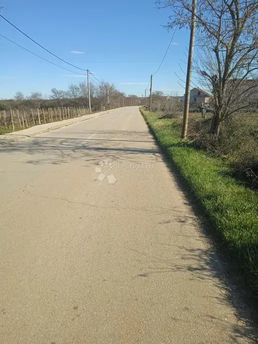 Pozemok Galovac – 2