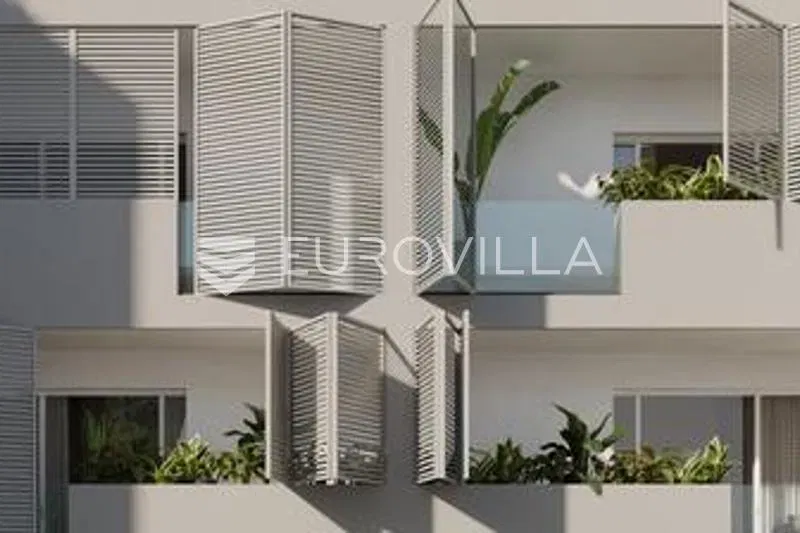 Split, Meje, three-bedroom apartment with a spacious yard – 2