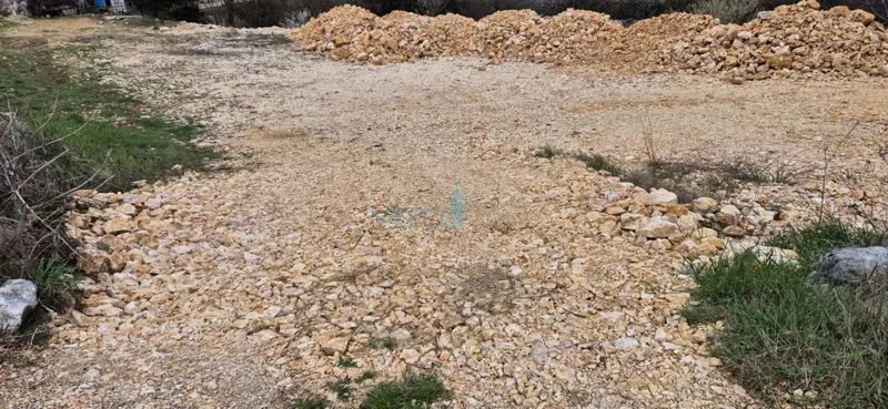 Isola di Krk, Dobrinj, dintorni, terreno edificabile di 2038 m2 in ottima posizione, in vendita – 3