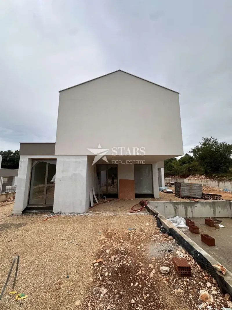 Dom Labin – 3