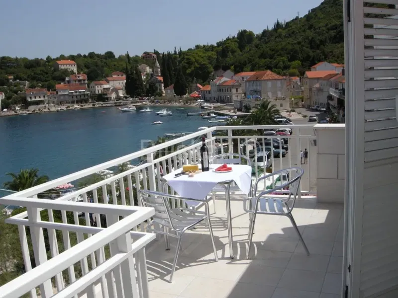 Дом Račišće – 2