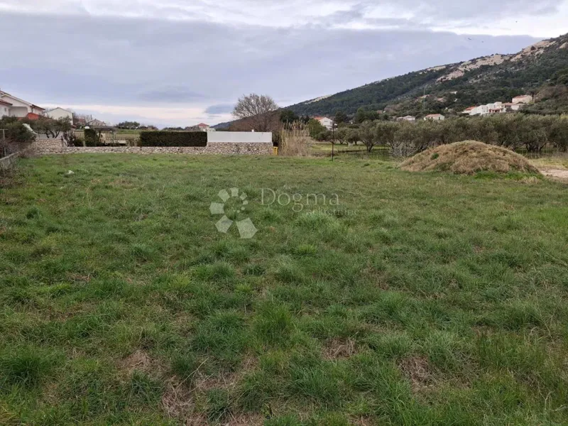 Teren budowlany Mundanije, Rab, 1.784m2 – 2