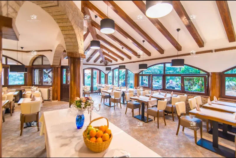 Istria, Vrsar, sale of a hotel with a restaurant, 400m from the sea, 16 rooms, apartment, spa, parking, investment. – 3
