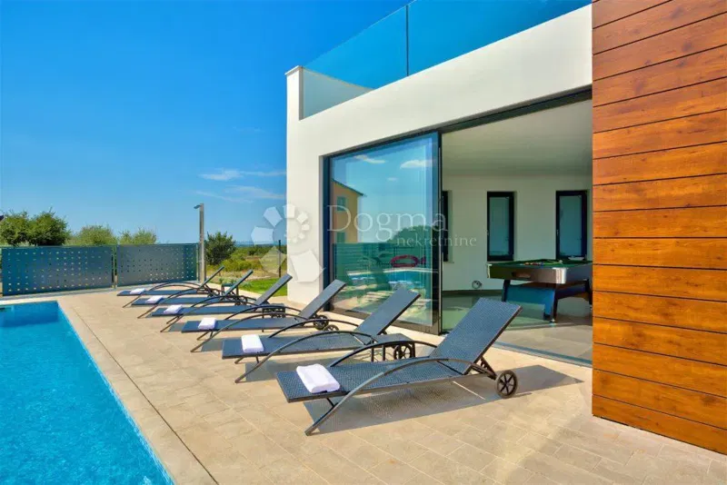 Дом Poreč, 370m2 – 2