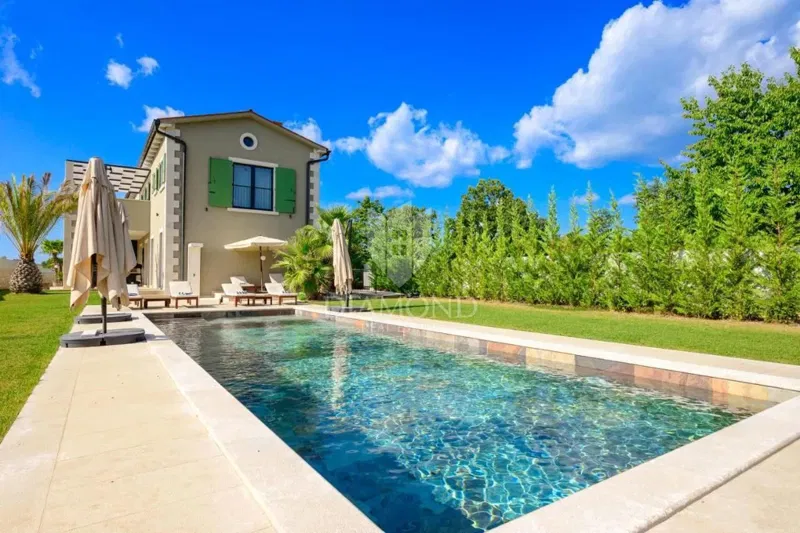 Elegance and luxury – a villa near Rovinj with a sea view – EXCLUSIVE OFFER! – 3