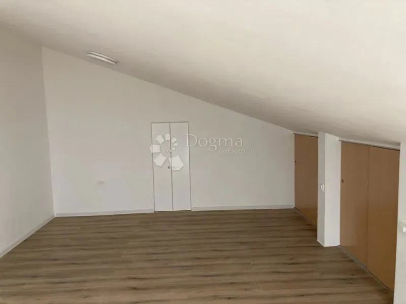Flat Rovinj, 116m2 – 2