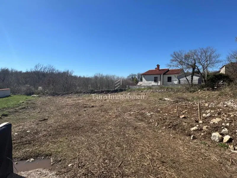 Działka Labin – 3