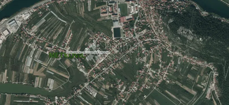 Építési telek Metković, 1.540m2