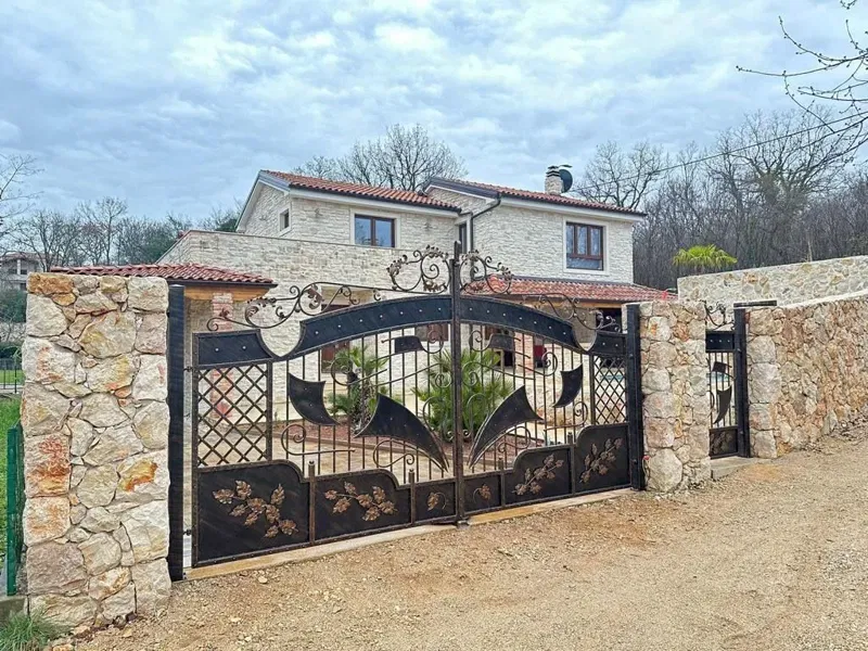 <Villa rustica di lusso con piscina - Isola di Krk> – 2