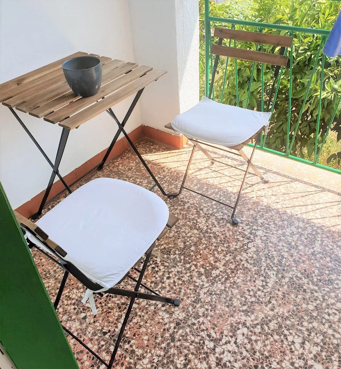 Hvar, Stari Grad - dvosobni stan s lođom i parkingom, dugoročni najam